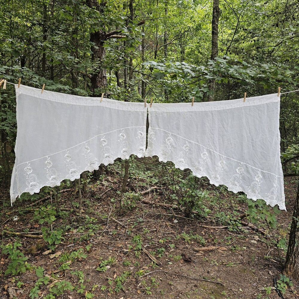 Vintage Off-White Sheer Floral Embroidered Cafe Curtains - Cottagecore